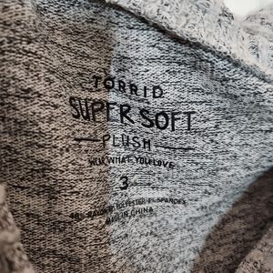 Torrid Super Soft top